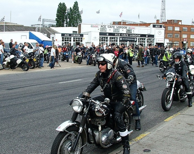 Bar motocyklowy - The Ace Cafe London