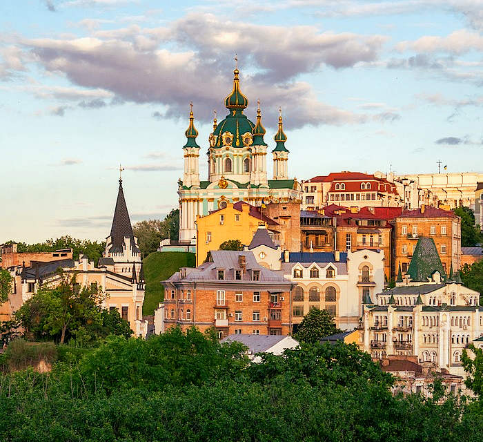 Ukraina