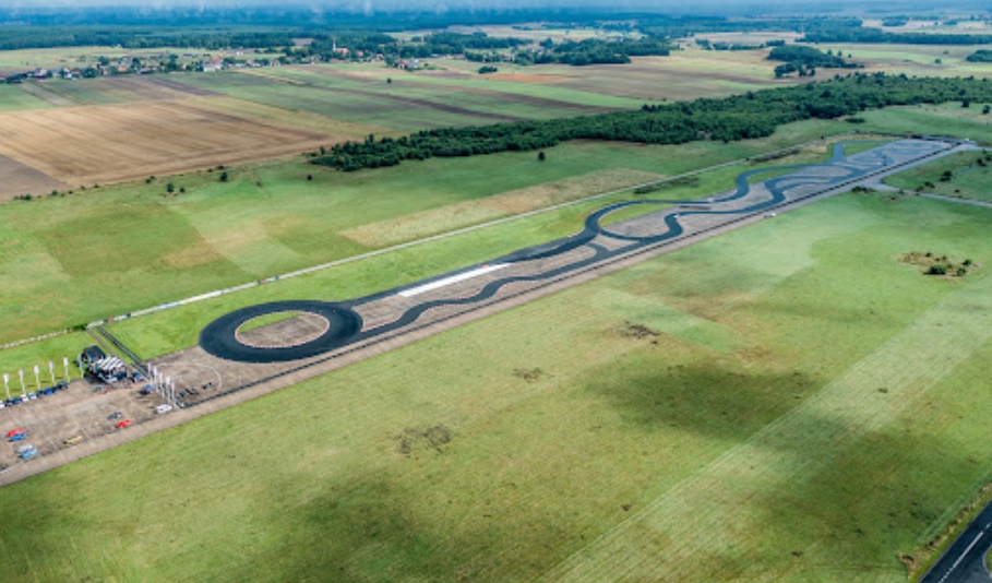 Tor Krzywa - Wrocław "stary Pixers Ring"